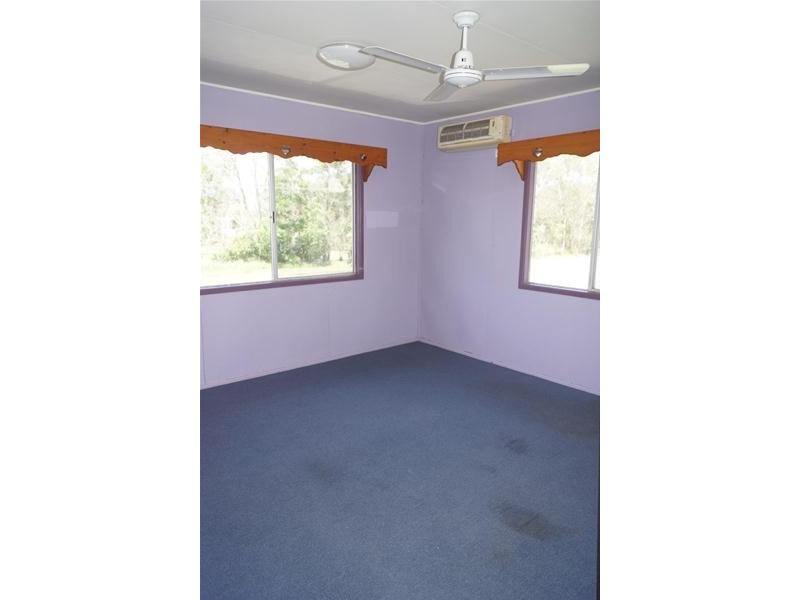 25 Brooks Road, Sarina QLD 4737