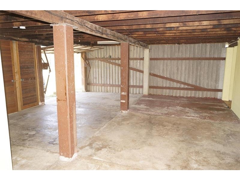 25 Brooks Road, Sarina QLD 4737