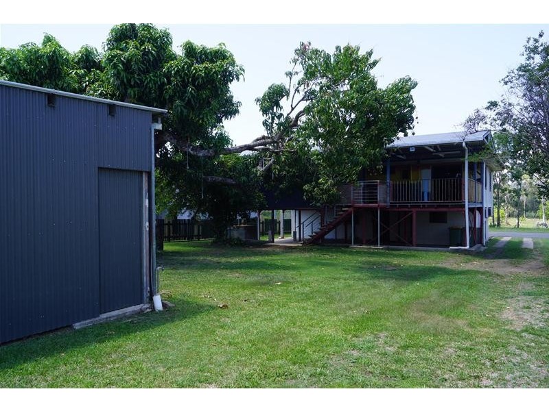 25 Brooks Road, Sarina QLD 4737