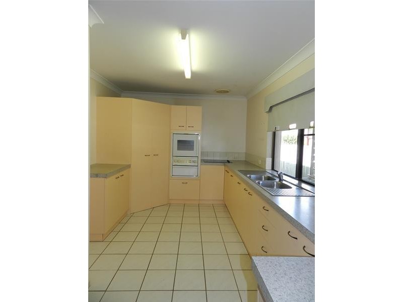 14 Ware Avenue, Sarina QLD 4737