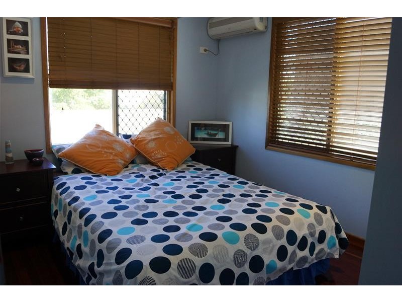 39 Zelma Street, Grasstree Beach QLD 4740