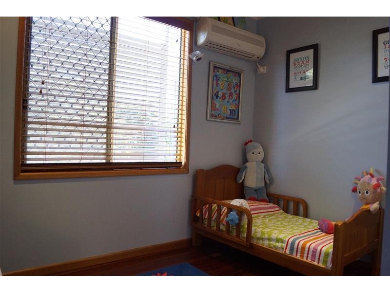 39 Zelma Street, Grasstree Beach QLD 4740