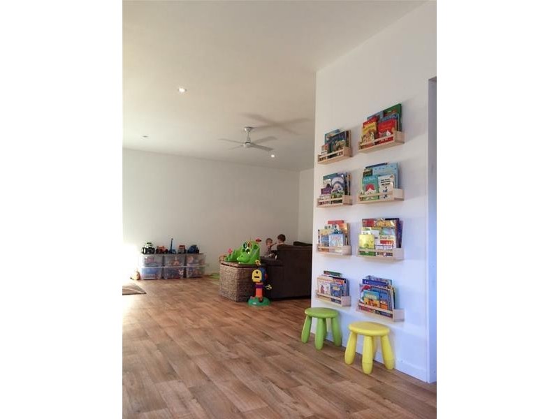 39 Zelma Street, Grasstree Beach QLD 4740