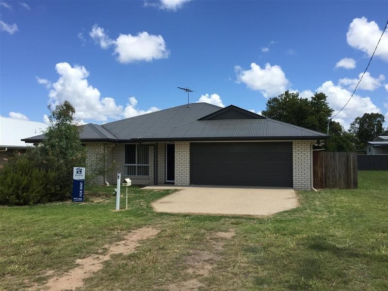 6 Denison Street, Nebo QLD 4742