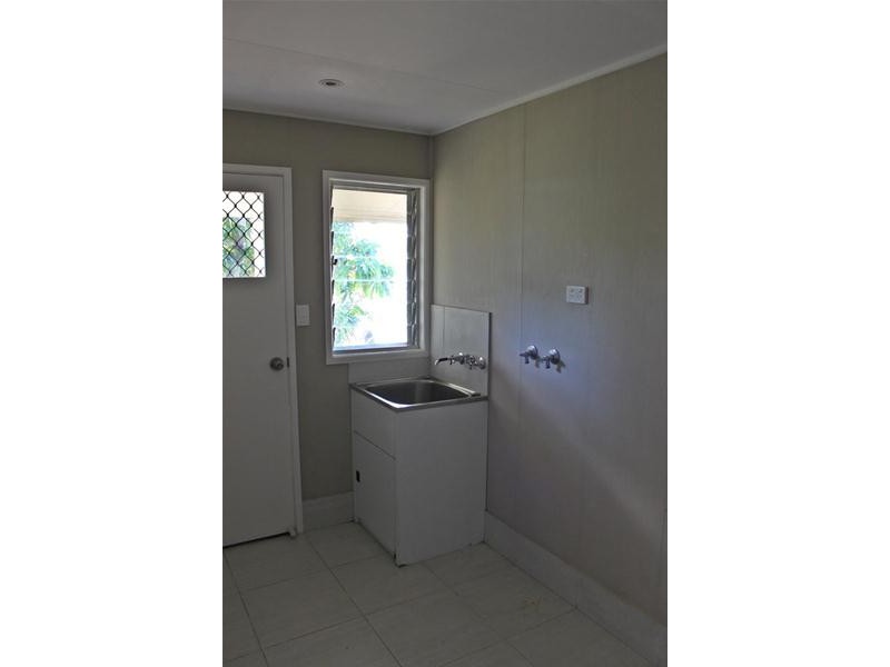 17 Denison Street, Nebo QLD 4742