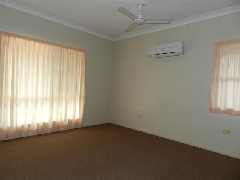 8 Rhonda Court, Andergrove QLD 4740