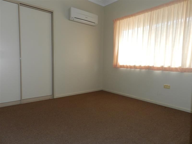 8 Rhonda Court, Andergrove QLD 4740