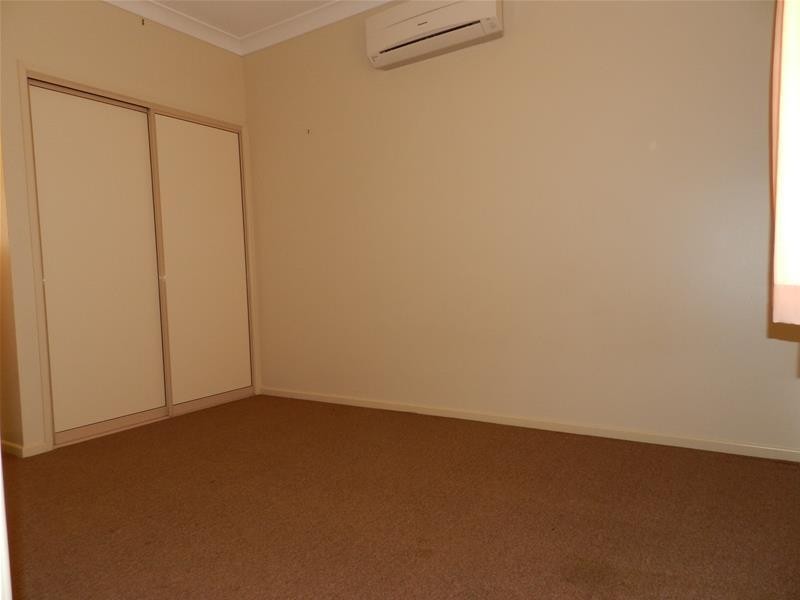 8 Rhonda Court, Andergrove QLD 4740