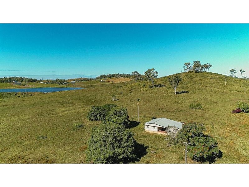 552 Hay Point Road, Alligator Creek QLD 4740