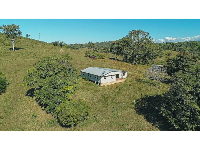 552 Hay Point Road, Alligator Creek QLD 4740