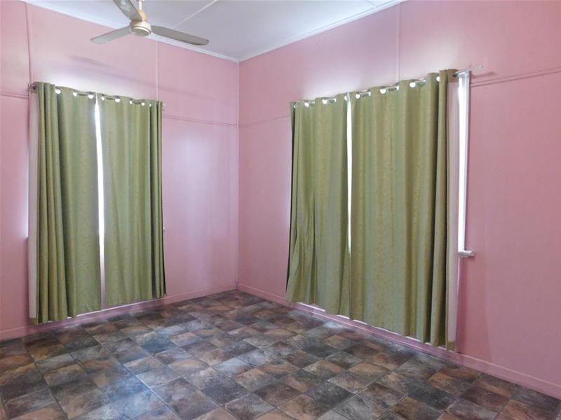 39 Mill Street, Sarina QLD 4737