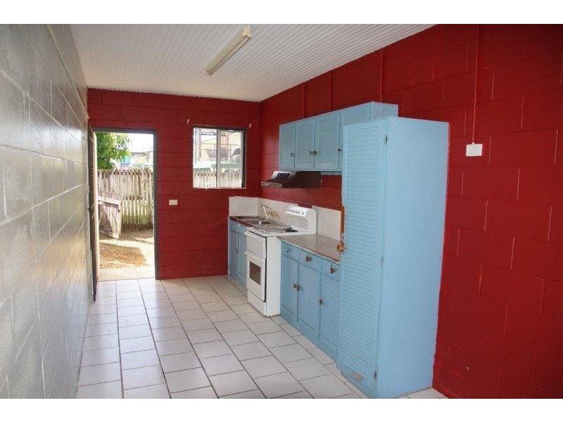 57 Zelma Street, Grasstree Beach QLD 4740