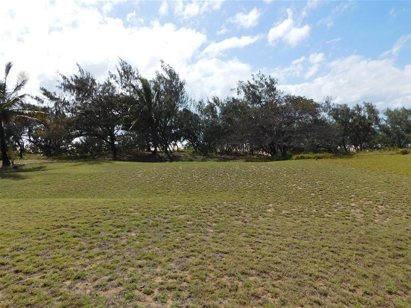 109 Rasmussen Avenue, Hay Point QLD 4740