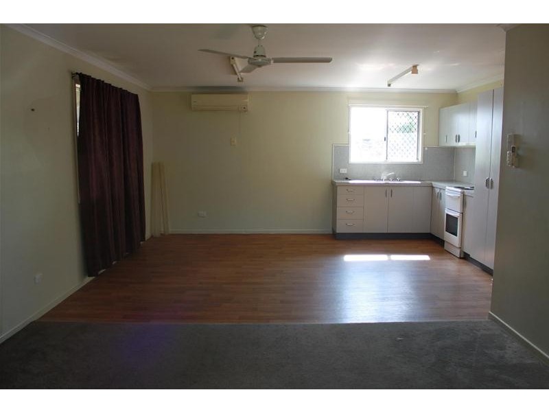 99 Beach Road, Sarina QLD 4737