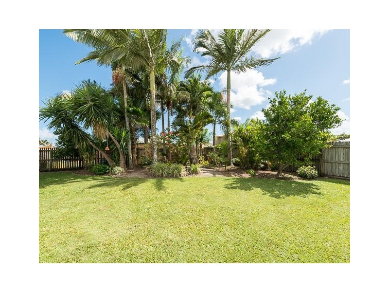 12 Coatbridge Court, Beaconsfield QLD 4740