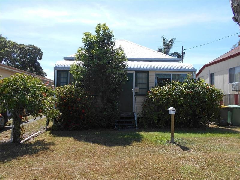 18 Kenilworth Street, South Mackay QLD 4740