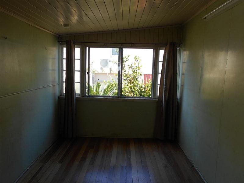 18 Kenilworth Street, South Mackay QLD 4740