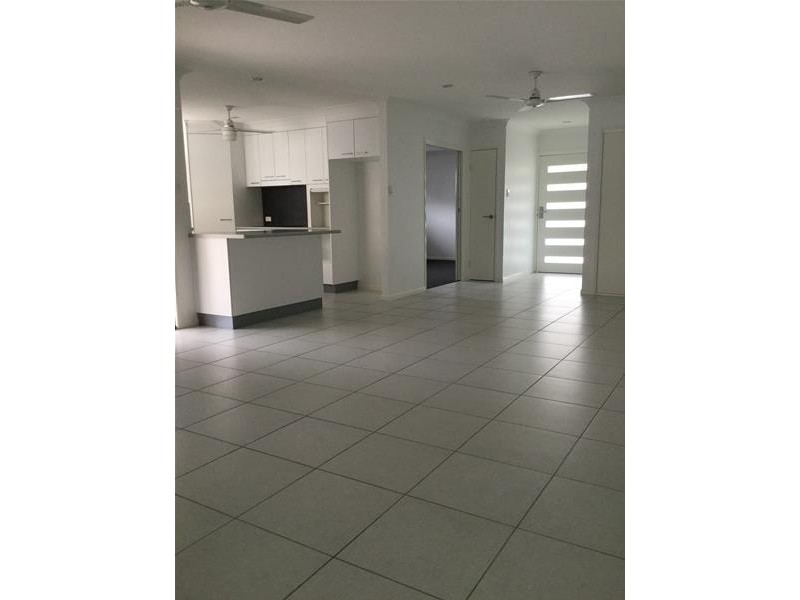 3 Lilliendal Avenue, Sarina QLD 4737