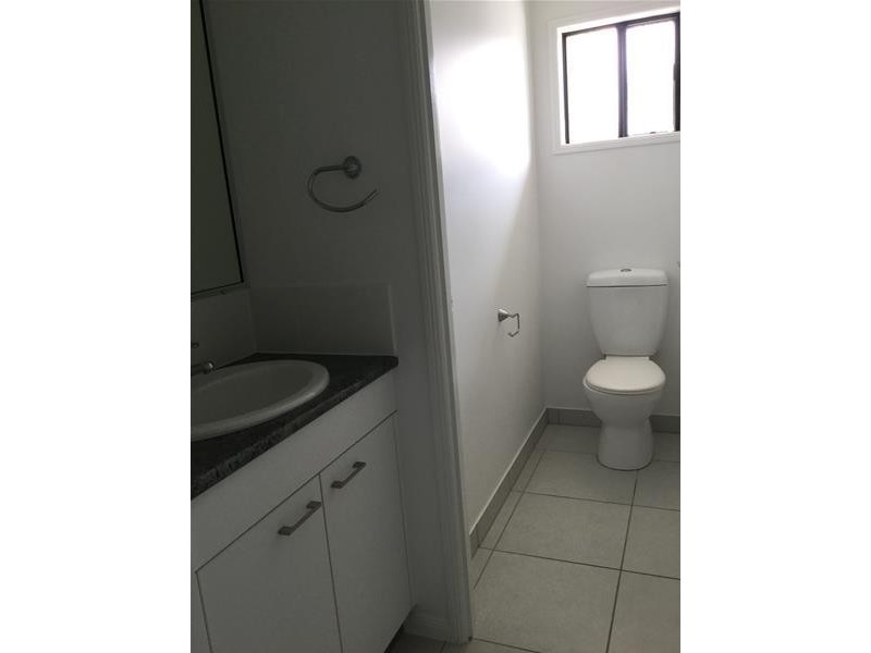 3 Lilliendal Avenue, Sarina QLD 4737