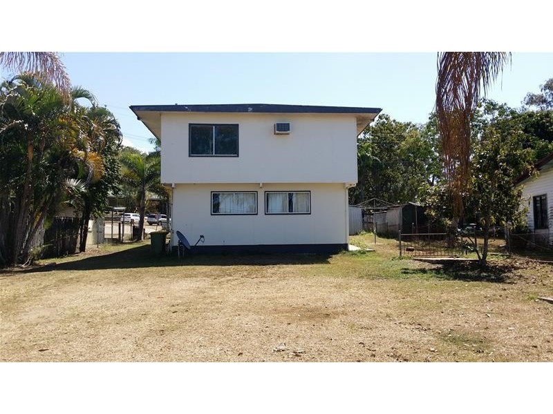 15 William Street, Sarina QLD 4737