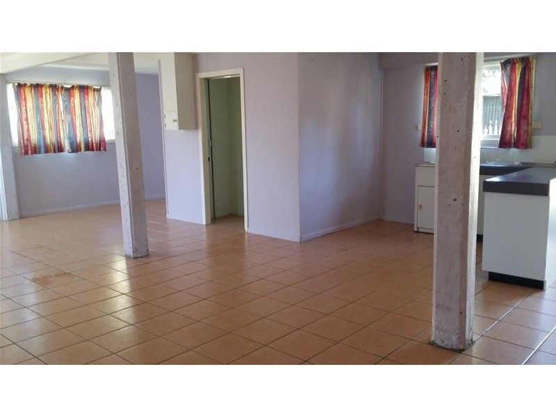 15 William Street, Sarina QLD 4737