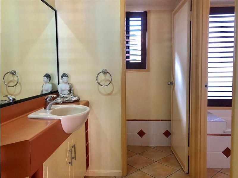 2 Inglewood Close, Andergrove QLD 4740