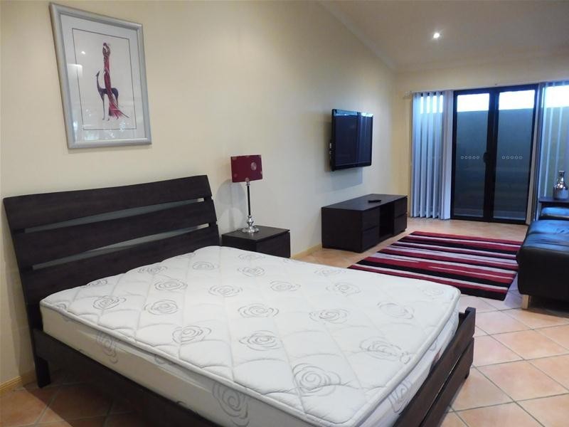 2 Inglewood Close, Andergrove QLD 4740