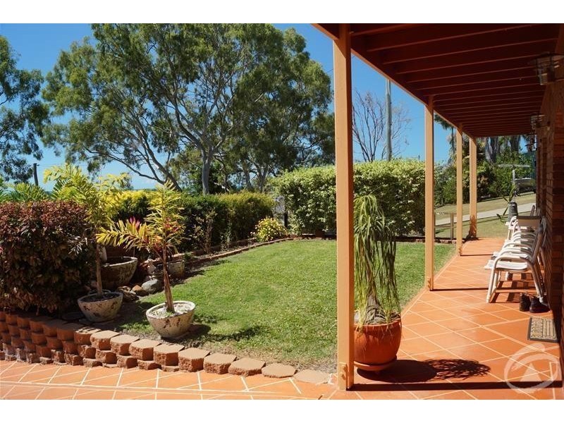 2 Antoney Lane, Sarina Beach QLD 4737