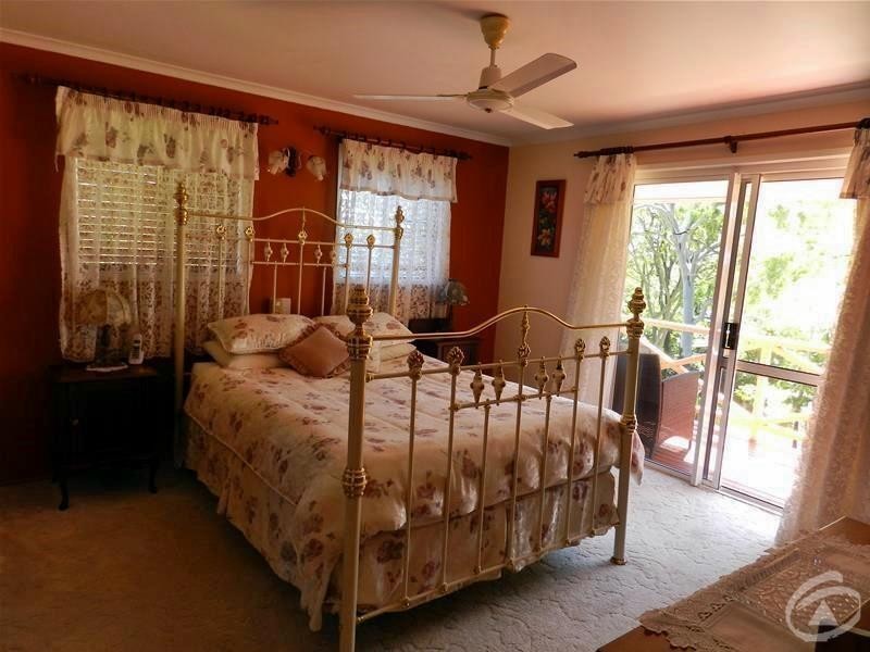 2 Antoney Lane, Sarina Beach QLD 4737