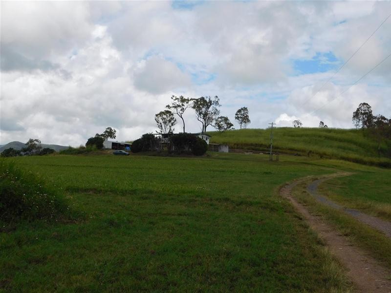 90089 Bruce Highway, Sarina QLD 4737