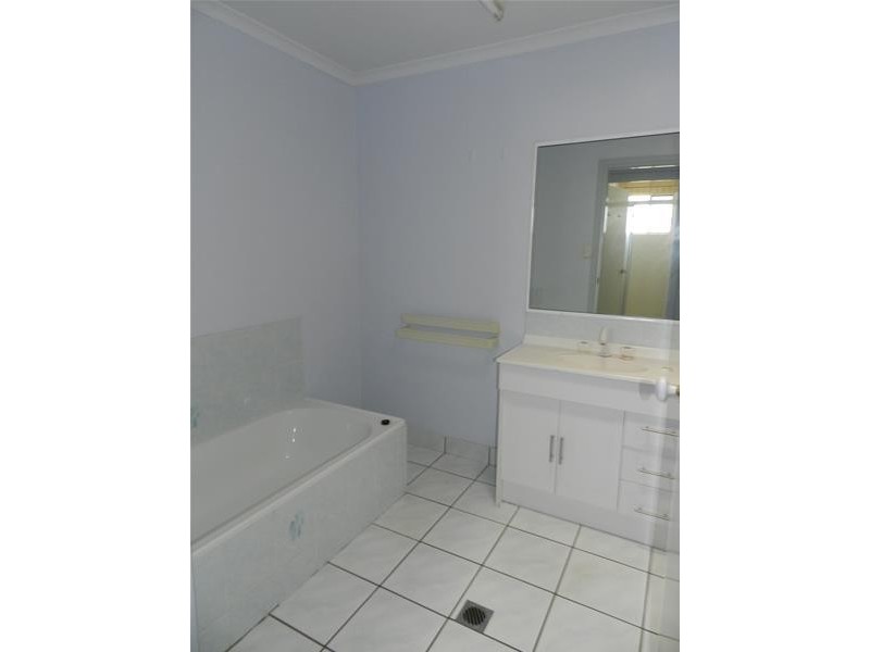 115 Pacific Drive, Hay Point QLD 4740