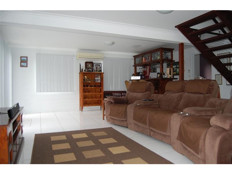 65 Cooper Avenue, Campwin Beach QLD 4737