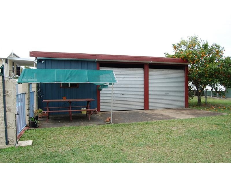 65 Cooper Avenue, Campwin Beach QLD 4737