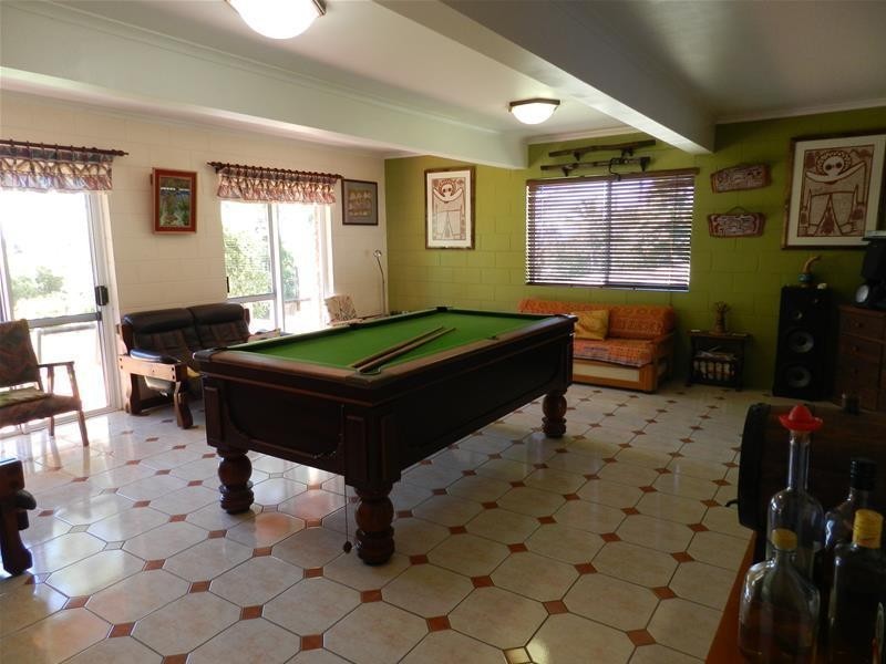 2 Antoney Lane, Sarina Beach QLD 4737