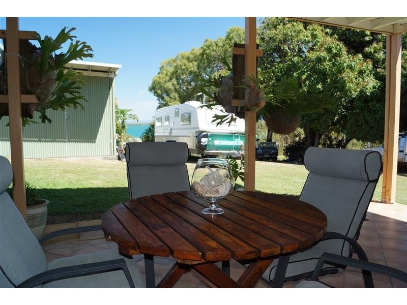 2 Antoney Lane, Sarina Beach QLD 4737