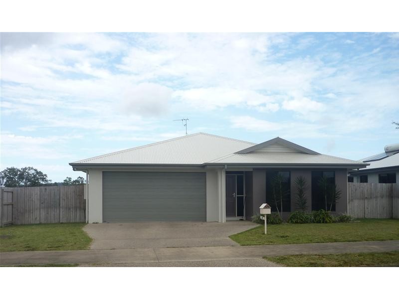 4 Ocean Drive, Sarina QLD 4737