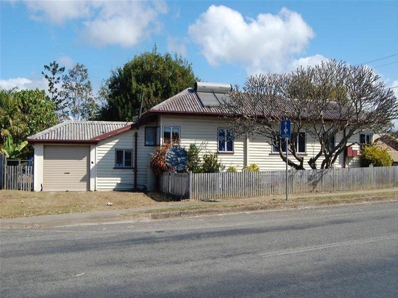 16 Brandon Street, Sarina QLD 4737