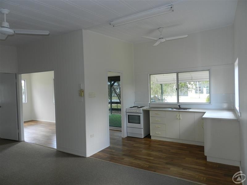 30 McCarthy Street, Hay Point QLD 4740