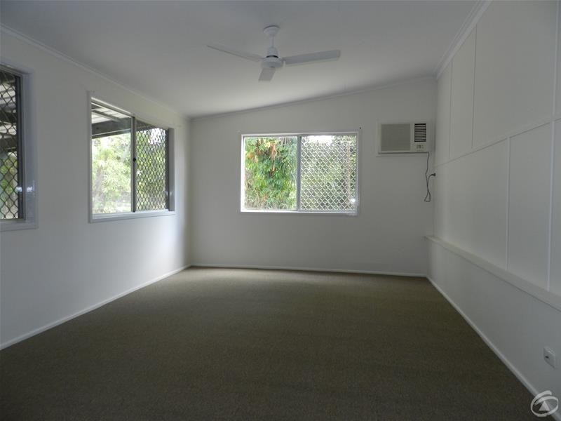 30 McCarthy Street, Hay Point QLD 4740