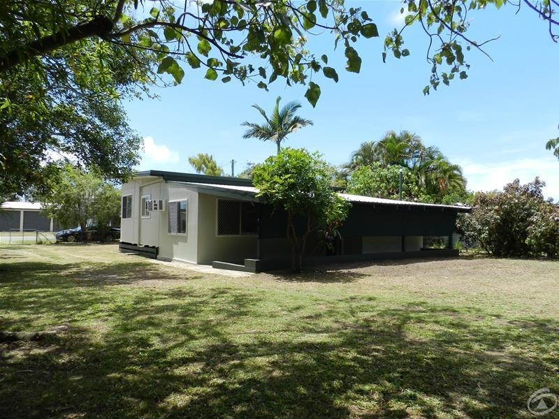 30 McCarthy Street, Hay Point QLD 4740