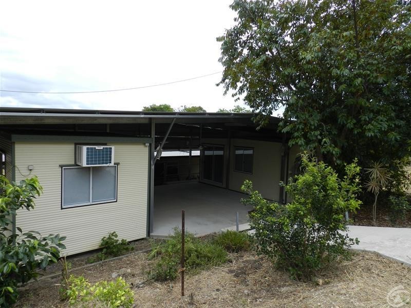 27 Flaggy Rock Road, Carmila QLD 4739