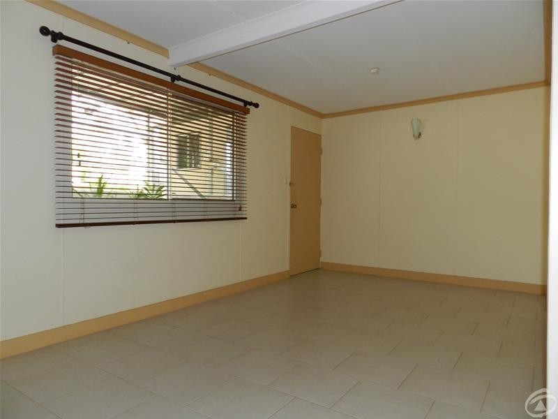 27 Flaggy Rock Road, Carmila QLD 4739