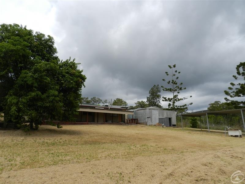 27 Flaggy Rock Road, Carmila QLD 4739