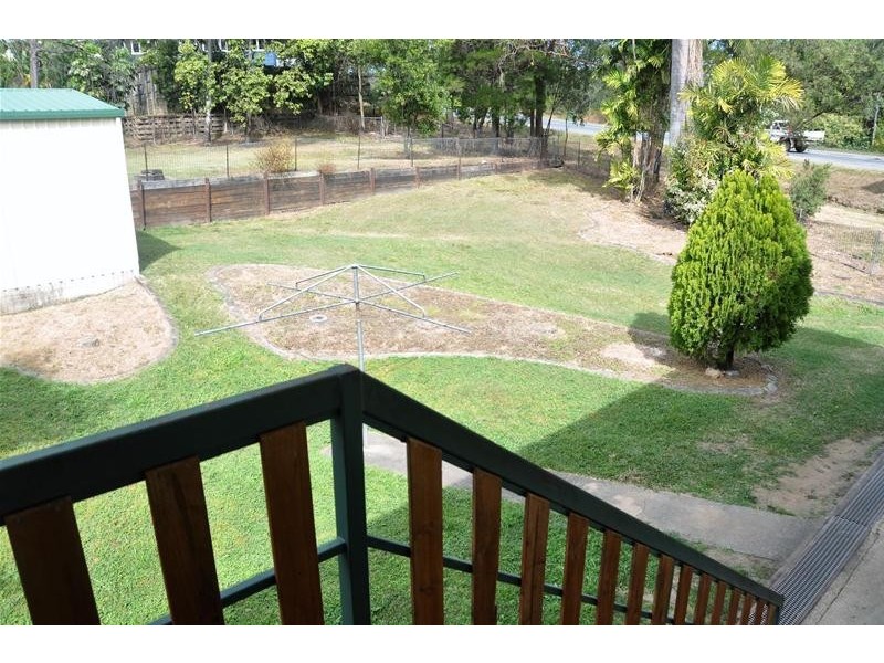 2 Goonyella Avenue, Sarina QLD 4737