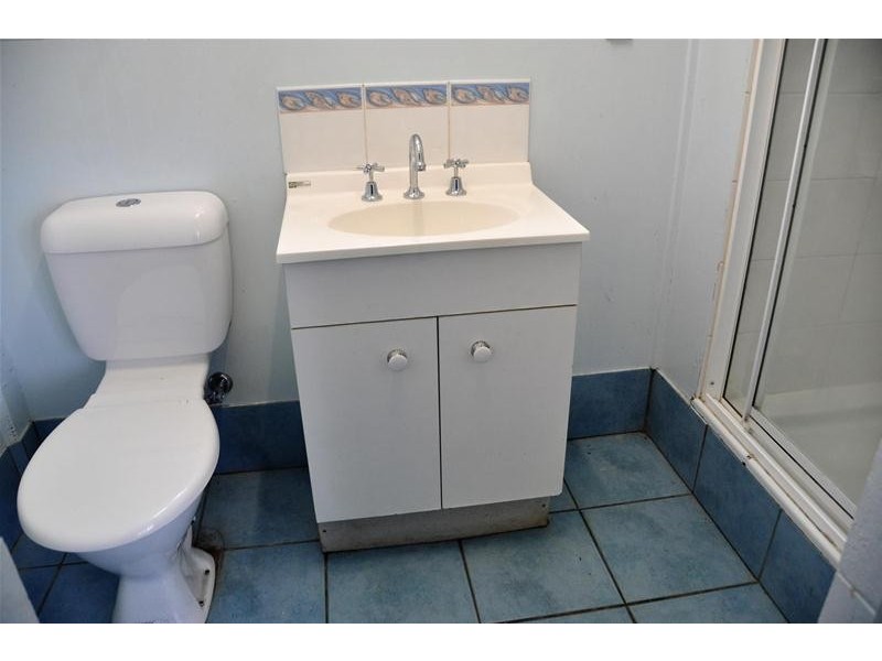 2 Goonyella Avenue, Sarina QLD 4737