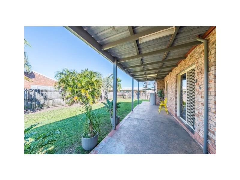 45 Mansfield Drive, Beaconsfield QLD 4740