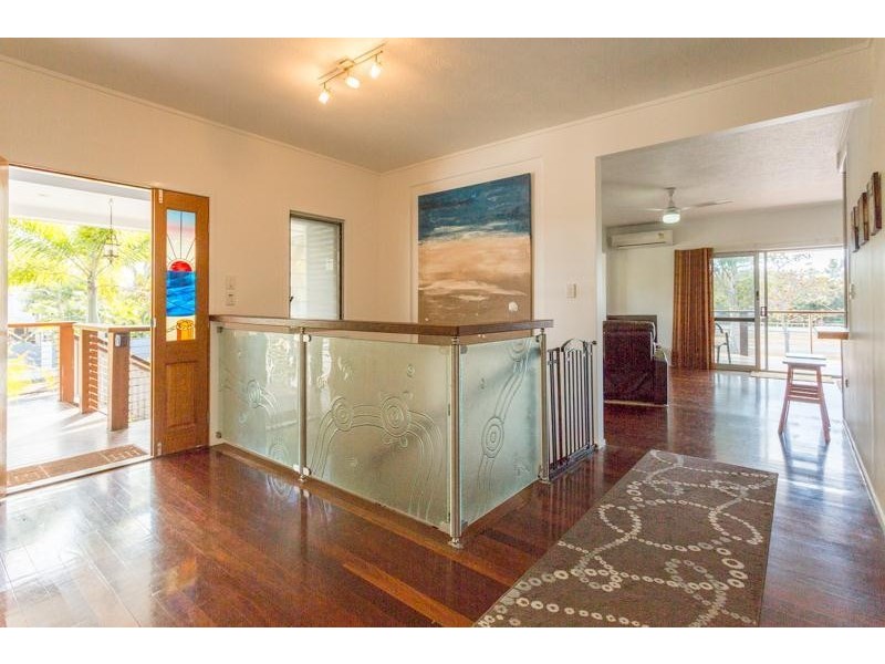 14 Binnington Esplanade, East Mackay QLD 4740