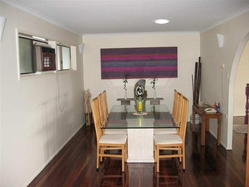 9 Crichton Street, Sarina Beach QLD 4737