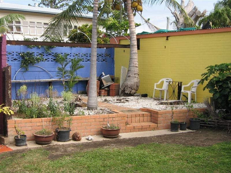 9 Crichton Street, Sarina Beach QLD 4737