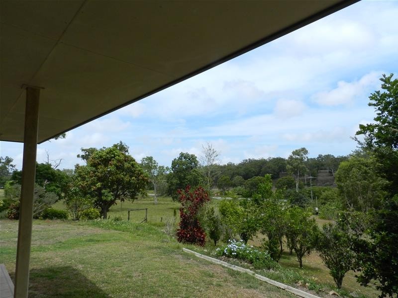 90771 Bruce Highway, Sarina QLD 4737